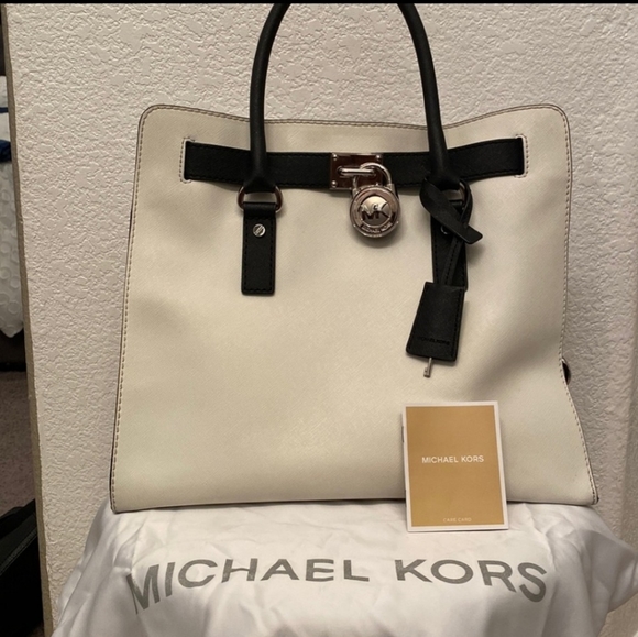 Michael Kors Handbag - Picture 1 of 5